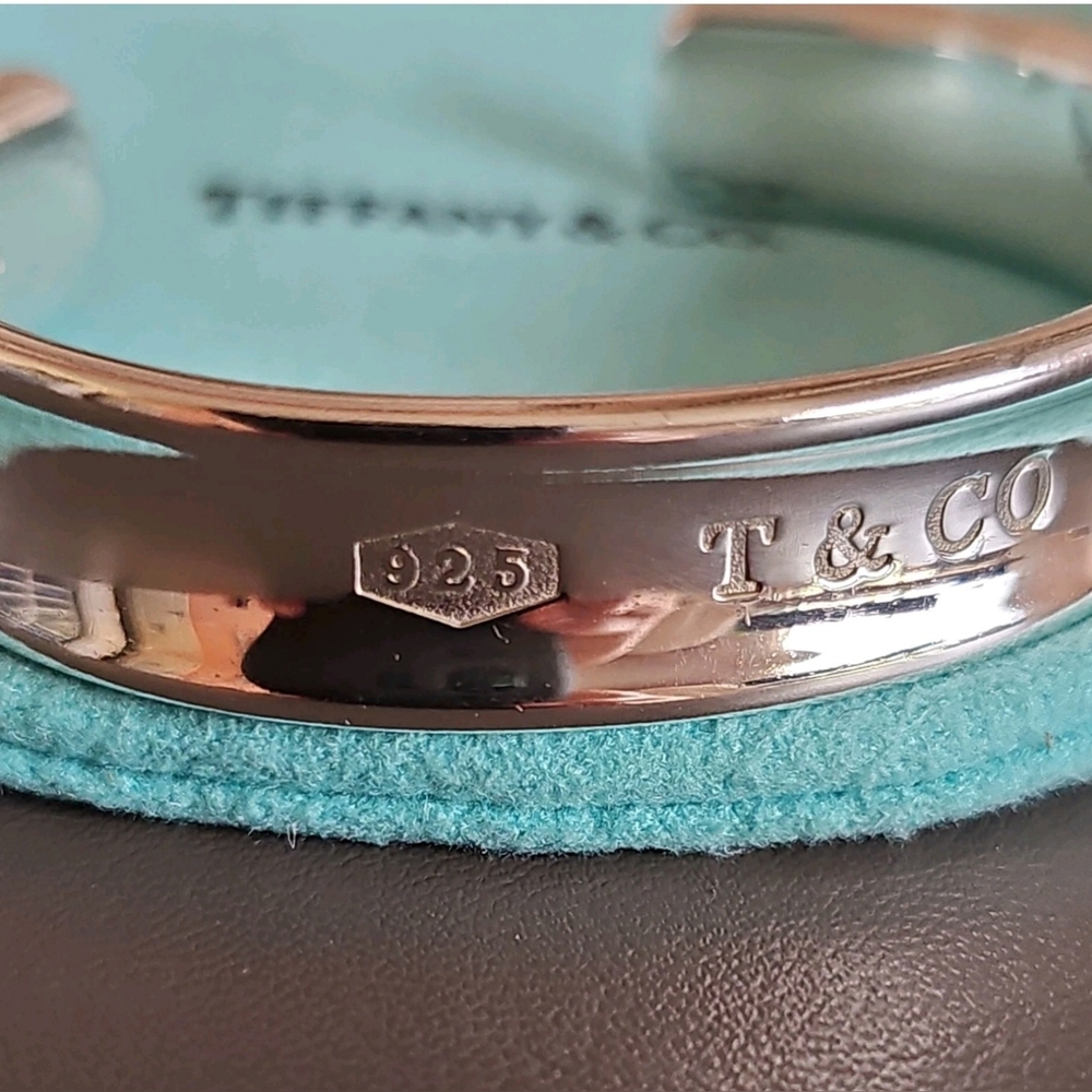 Tiffany & Co 1837 Wide Cuff Bracelet, Sterling Silver 925 - Picture 4 of 10